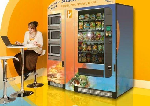 Distributeur automatique de plats cuisinés
